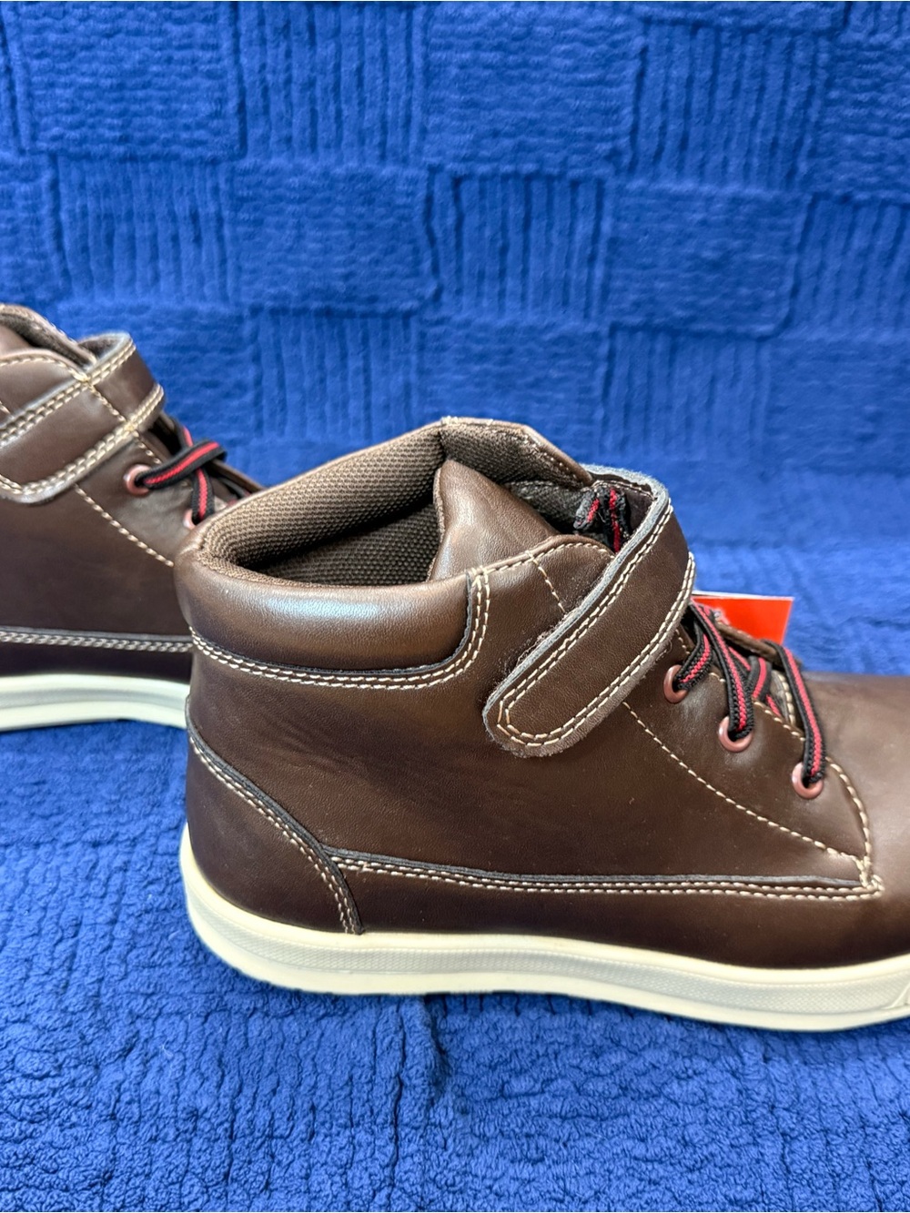 Deer Stags Brown Kids' High-Top Boot with Red-Accent Laces - Picture 4 of 8